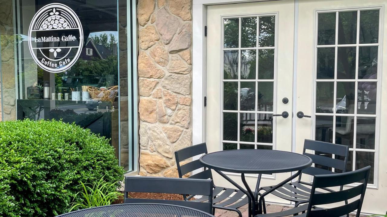 The Inn At Leola Village, A Historic Hotel Of America Εξωτερικό φωτογραφία
