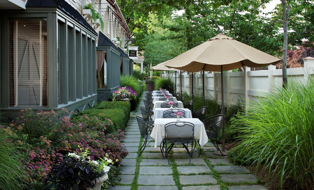 The Inn At Leola Village, A Historic Hotel Of America Εξωτερικό φωτογραφία
